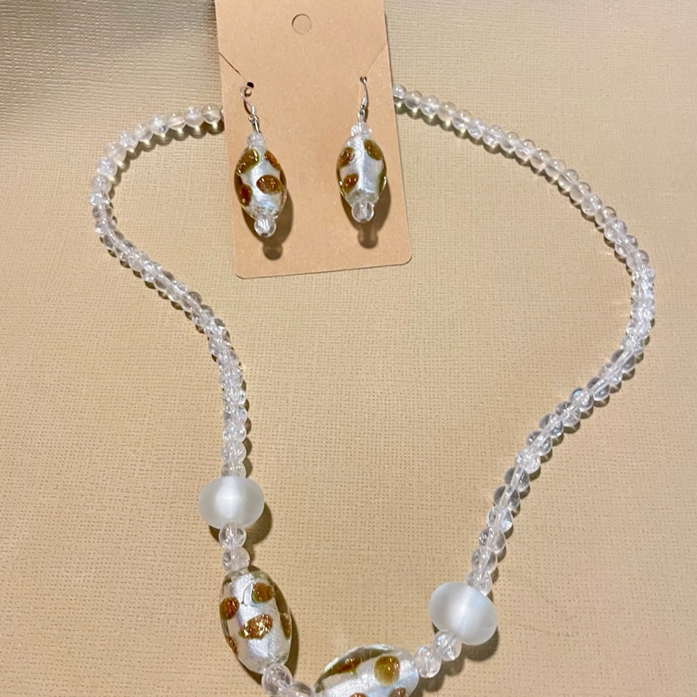Necklace & Pierced Earrings Set with Gold and White Beads.